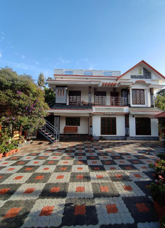 Moon Homestay Santhanpara Екстериор снимка
